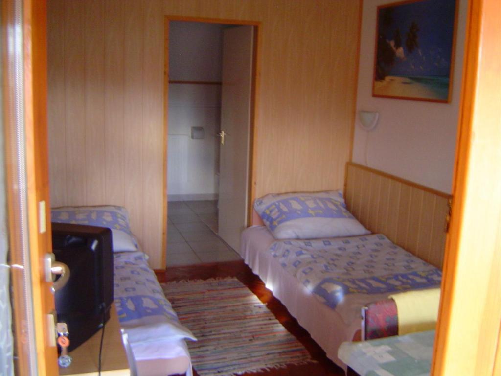 Hotel Lunczer Vendeghaz Mosonmagyaróvár Pokoj fotografie