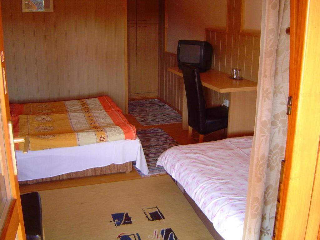 Hotel Lunczer Vendeghaz Mosonmagyaróvár Pokoj fotografie