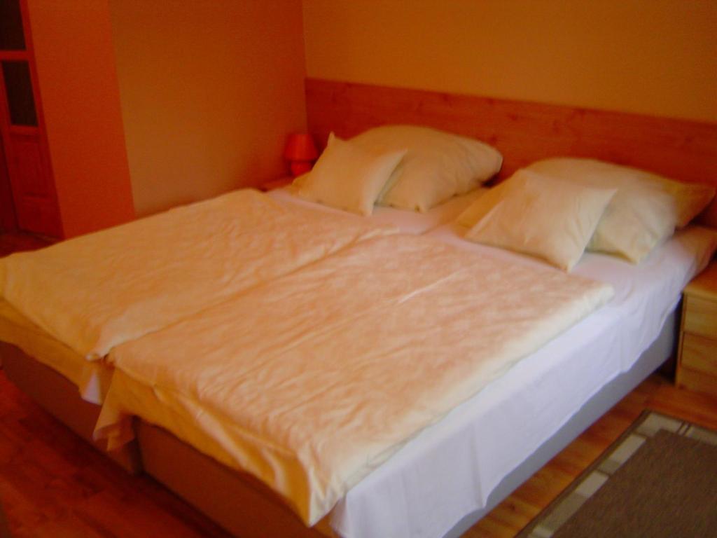 Hotel Lunczer Vendeghaz Mosonmagyaróvár Exteriér fotografie