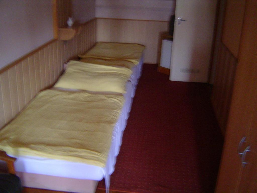 Hotel Lunczer Vendeghaz Mosonmagyaróvár Exteriér fotografie