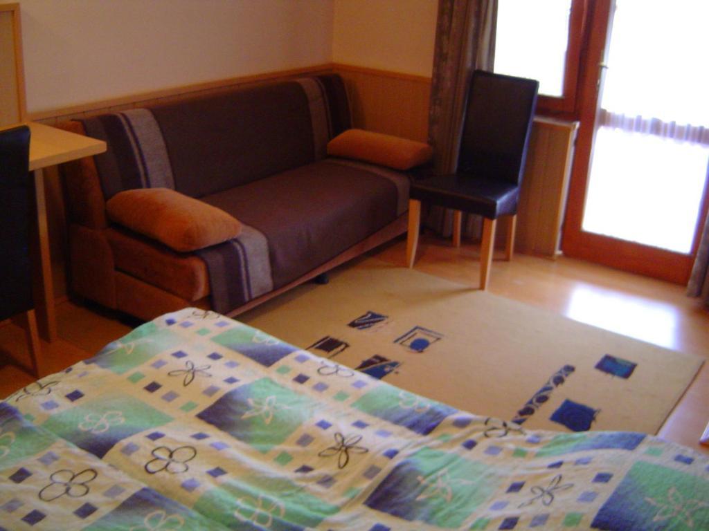 Hotel Lunczer Vendeghaz Mosonmagyaróvár Pokoj fotografie